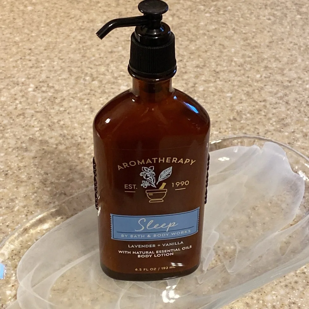 Bath & Body Works LAVENDER VANILLA SLEEP Aromatherapy Body Lotion NWT